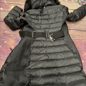 Woman's Burberry black puffy jacket